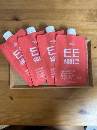 [덜다] 든든 식물성 단백질 쉐이크 40g X 7입 (곡물/딸기) — 2.5점을 준 리뷰어가 2023년 8월 올린 사용 사진
