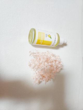 랑벨 비타 에너지 잡티 앰플 50ml 고농축 비타민, 저자극, 수분 촉촉, 미백 앰플 — 4점을 준 리뷰어가 2022년 4월 올린 사용 사진