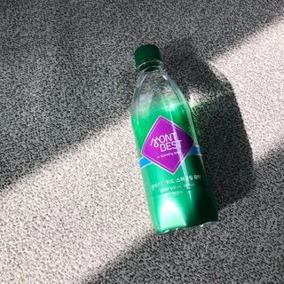몽베스트 Montbest with Sparkling water Plain 20병 — 5점을 준 리뷰어가 2021년 11월 올린 사용 사진