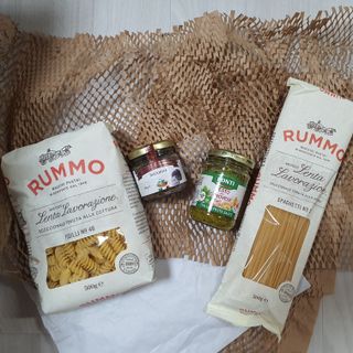 이탈리안 프리미엄 파스타 룸모 Rummo 파스타 2종 + 바질 페스토 + 블랙 트러플 페이스트 — 5점을 준 리뷰어가 2021년 7월 올린 사용 사진