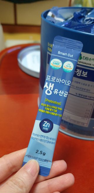 서울약사신협_프로바이오생유산균_2.5G x 100포 — 5점을 준 리뷰어가 2021년 4월 올린 사용 사진