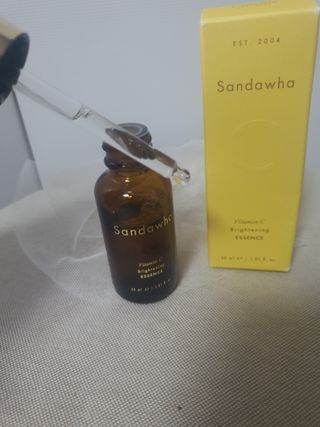 스킨큐어 산다화 비타민c 화이트닝 에센스 30ml — 4점을 준 리뷰어가 2023년 7월 올린 사용 사진