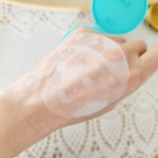 리더스코스메틱 리더스 카밍 바이오틱스 퀵 수딩 패드 — 5점을 준 리뷰어가 2022년 5월 올린 사용 사진