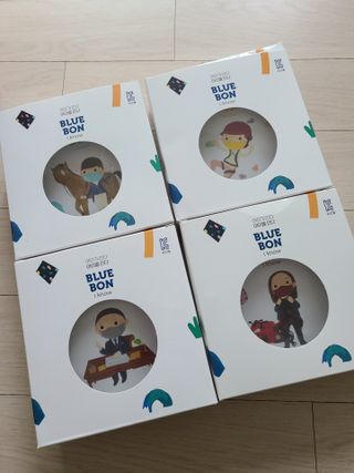 [블루 본 아이노우] 유아용 컬러마스크 40 PCS SET 2중 택 1 — 5점을 준 리뷰어가 2021년 5월 올린 사용 사진