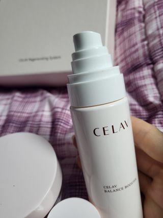 프리마인 바르기만 하면 철벽 스킨케어+24시간 마스크팩 효과. 셀라브 리제너레이팅 시스템 부스터+크림 세트 — 5점을 준 리뷰어가 2023년 7월 올린 사용 사진