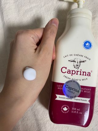 카프리나 프레쉬 산양밀크 모이스춰라이징 바디로션 350ml(오리지널향) — 4.5점을 준 리뷰어가 2022년 12월 올린 사용 사진