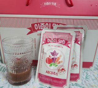 본황칠 이즙이 맛즙 ABC주스 30EA — 5점을 준 리뷰어가 2022년 8월 올린 사용 사진
