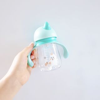 유비맘 트라이탄 코니빨대컵_컬러 랜덤 발송 — 5점을 준 리뷰어가 2021년 1월 올린 사용 사진