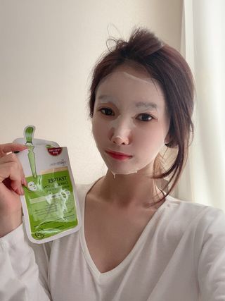 메디힐 올리브영 1등 마스크팩 워터마이드팩 2매 + 티트리팩 2매 기획세트 — 5점을 준 리뷰어가 2021년 3월 올린 사용 사진