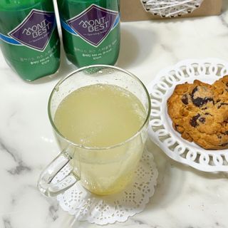 몽베스트 Montbest with Sparkling water Plain 20병 — 5점을 준 리뷰어가 2022년 12월 올린 사용 사진