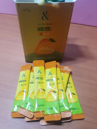 비타앤C 레몬맛, 망고맛 — 4.5점을 준 리뷰어가 2021년 4월 올린 사용 사진