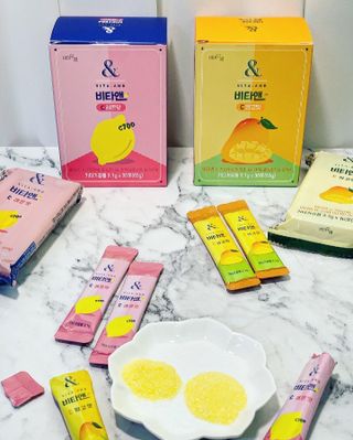 비타앤C 레몬맛, 망고맛 — 3점을 준 리뷰어가 2021년 4월 올린 사용 사진