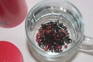 마시다 붉은 석양 빛을 담은 프리미엄 수제 블렌딩 홍차, 레드선셋블랙티 — 5점을 준 리뷰어가 2021년 3월 올린 사용 사진