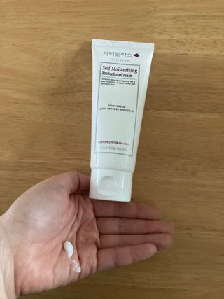 셀프 모이스처라이징 프로텍션 크림 셀프 모이스처라이징 프로텍션크림 — 5점을 준 리뷰어가 2022년 4월 올린 사용 사진