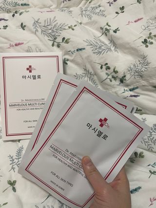 닥터마시멜로 마블러스 멀티 클리닉 마스크 — 4점을 준 리뷰어가 2021년 2월 올린 사용 사진