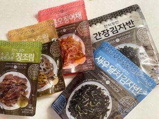 하나마이 [마마쿡] 전 청와대 천상현 셰프의 밑반찬  5종세트(소고기 장조림+연근조림+진미채+간장김자반+새우김자반) — 5점을 준 리뷰어가 2023년 4월 올린 사용 사진