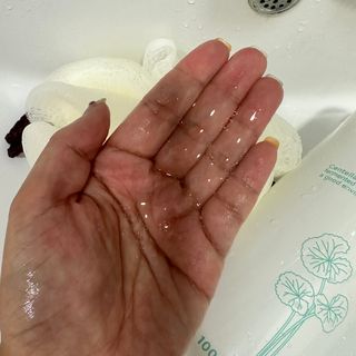 [닥터문] 센텔라 시카케어 화이트머스크 바디워시 1000ml — 5점을 준 리뷰어가 2023년 7월 올린 사용 사진