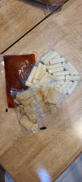 응큼떡볶이 — 5점을 준 리뷰어가 2021년 3월 올린 사용 사진