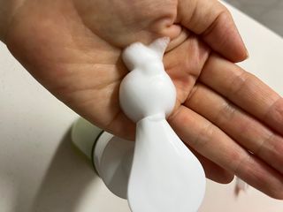 [후르디아] 아보카도 약산성 비건 여성 청결제 — 5점을 준 리뷰어가 2023년 7월 올린 사용 사진