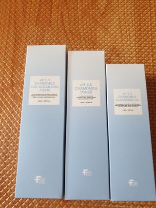 페브유 / FABYOU 페브유 pH5.5 캐모마일 젤 클렌징 폼 + 클렌징 오일 + 토너 3종 세트 — 4점을 준 리뷰어가 2021년 6월 올린 사용 사진