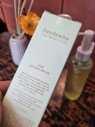 스킨큐어 산다화 순한 클렌징 동백 오일 200ml — 5점을 준 리뷰어가 2023년 3월 올린 사용 사진
