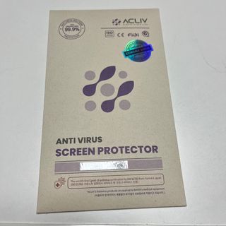 아클리브 Eco 항균 항바이러스 액정 보호필름(iPhone) — 4점을 준 리뷰어가 2022년 8월 올린 사용 사진