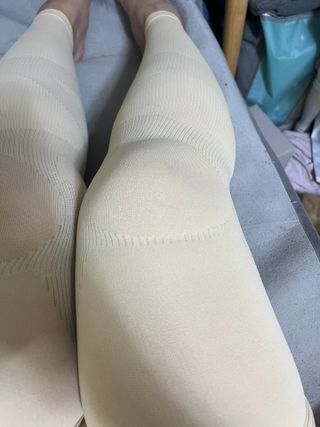 땡스마이레그 더핏X 압박밴드 허벅지확장형 — 5점을 준 리뷰어가 2022년 8월 올린 사용 사진