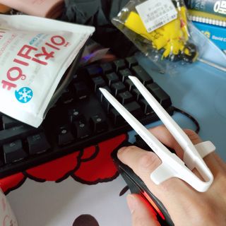 칩스틱 과자젓가락 게이밍젓가락 2ea / KC인증 식품용 — 2점을 준 리뷰어가 2021년 11월 올린 사용 사진