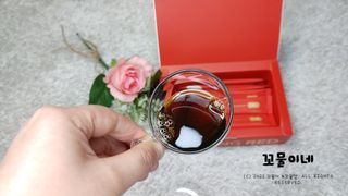 디오르 버닝레드 — 5점을 준 리뷰어가 2022년 2월 올린 사용 사진