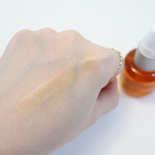 유니베르소 로즈힙 오일 15ml — 4점을 준 리뷰어가 2021년 8월 올린 사용 사진