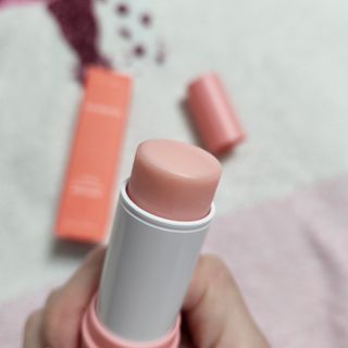 스킨큐어 산다화 카멜리아 안티 링클 멀티밤 — 4점을 준 리뷰어가 2022년 4월 올린 사용 사진