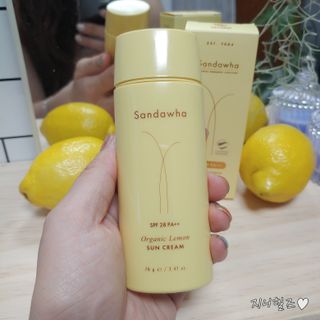 스킨큐어 산다화 유기농 레몬썬크림 — 5점을 준 리뷰어가 2021년 7월 올린 사용 사진