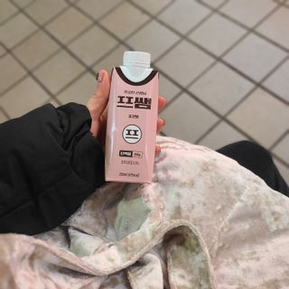 파워풀엑스 [프쌤] 더 맛있고 강력해진 고단백 음료 3종 (초코맛,딸기맛,커피맛) — 3점을 준 리뷰어가 2023년 1월 올린 사용 사진
