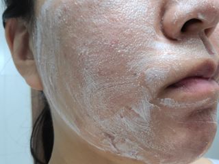 [갸스비] 지성 남성을 위한 포어케어 클렌징폼 — 5점을 준 리뷰어가 2021년 10월 올린 사용 사진