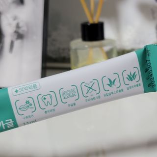 에프에이치아이코리아 Fresh순 프로폴리스 무알콜 일회용 가글 11ml 10개입 — 5점을 준 리뷰어가 2021년 5월 올린 사용 사진