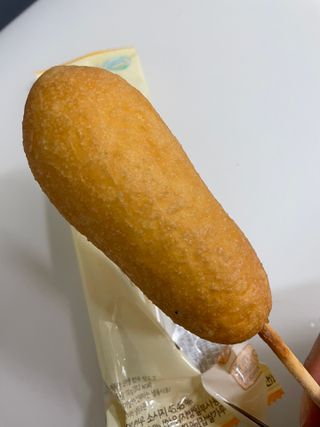 오마뎅 한우핫도그 — 5점을 준 리뷰어가 2021년 5월 올린 사용 사진