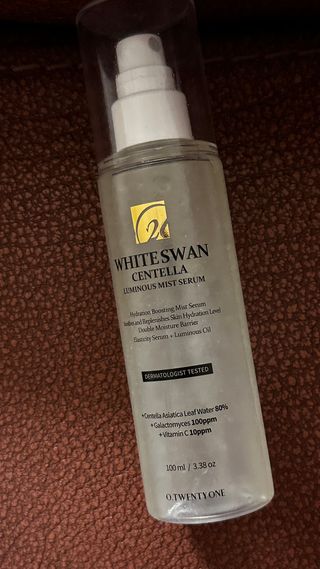 오투에니원 화이트스완 센텔라 루미너스 미스트 세럼 100ml — 5점을 준 리뷰어가 2023년 2월 올린 사용 사진