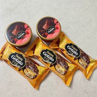 롯데제과 본젤라또 비스킷&바닐라카라멜바, 본젤라또 베리쇼콜라컵 — 5점을 준 리뷰어가 2021년 11월 올린 사용 사진