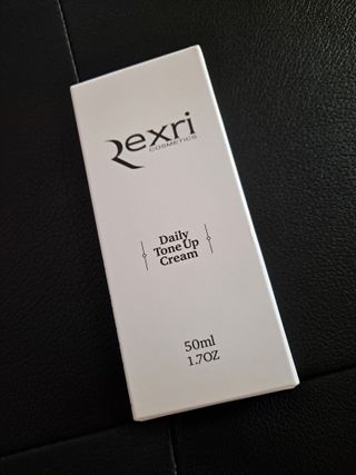 렉스리 데일리 톤업 크림 Rexri Daily Tone Up Cream — 5점을 준 리뷰어가 2022년 7월 올린 사용 사진