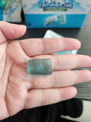 마요라 히말라야 솔트 캔디 2종-페퍼민트 맛, 라임민트 맛 — 4점을 준 리뷰어가 2023년 1월 올린 사용 사진