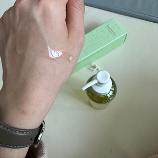 스킨큐어 산다화 순한 클렌징 동백 오일 200ml — 5점을 준 리뷰어가 2023년 4월 올린 사용 사진