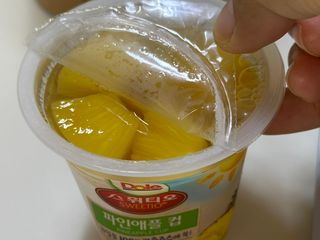 돌 MF[Dole] 파인애플컵/망고컵/복숭아컵 198g 6입X1박스 (맛 1가지 랜덤 발송) — 5점을 준 리뷰어가 2024년 10월 올린 사용 사진