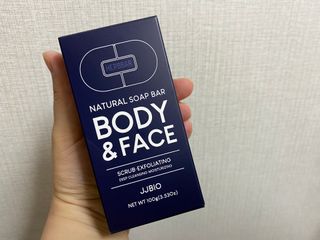 제이제이바이오 허브마사지바 올인원 알약비누 — 5점을 준 리뷰어가 2022년 4월 올린 사용 사진
