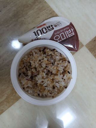 [구매평]양반 동원 양반 100밥 오미밥, 130g, 12개 — 5점을 준 리뷰어가 2025년 4월 올린 사용 사진