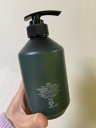르핸스 퍼포밍 5 샴푸 비반트 포렛/베티버 포그 — 5점을 준 리뷰어가 2022년 12월 올린 사용 사진