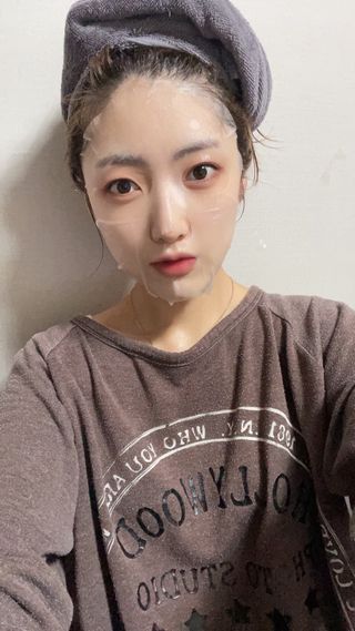 에이스노 레스큐 이미디에이트 수딩 시트마스크 — 3.5점을 준 리뷰어가 2021년 11월 올린 사용 사진