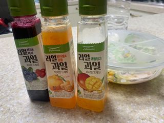 [풀무원] 리얼 과일  저지방 드레싱 240g 3종 — 4점을 준 리뷰어가 2021년 2월 올린 사용 사진