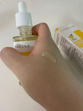 랑벨 비타 에너지 잡티 앰플 50ml 고농축 비타민, 저자극, 수분 촉촉, 미백 앰플 — 4.5점을 준 리뷰어가 2022년 4월 올린 사용 사진