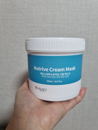 약손명가코스메틱 에오스보떼 뉴트리브 크림 마스크 솔트 500ml — 5점을 준 리뷰어가 2022년 1월 올린 사용 사진