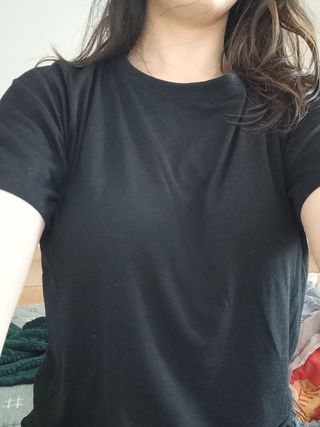 아르보노브라 아르보노 10color 데일리 반팔 노브라티 — 5점을 준 리뷰어가 2022년 5월 올린 사용 사진